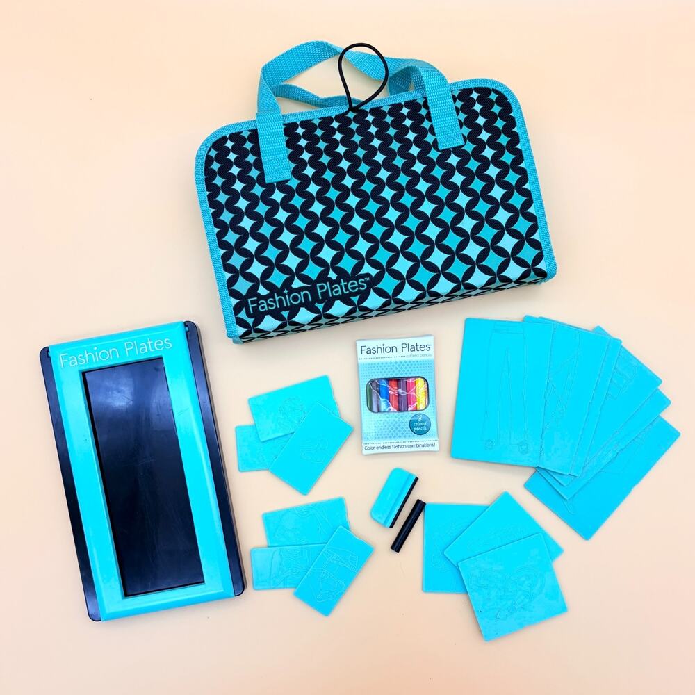 Fashion Plates Deluxe Kit Kahootz Drawing Design Set Carry Case Art Toy